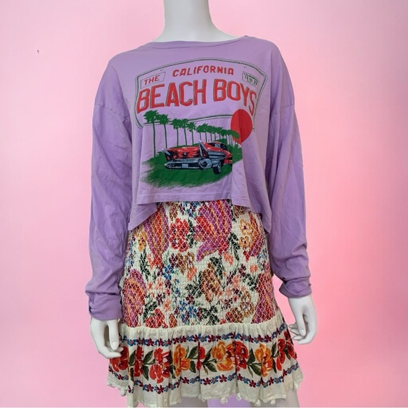 Daydreamer Tops - 🐣The Beach Boys License Plate Crop LS Merch in Lavender Bloom XS